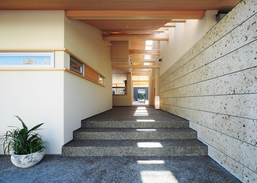 愛知県長久手市の住宅展示場・モデルハウスの入口